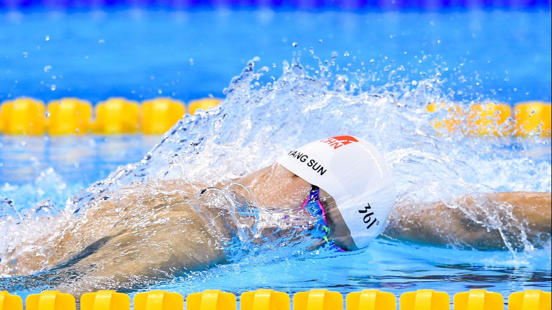 _奥林匹克运动:不同国家展现体育精神_,奥林匹克主义将体育运动