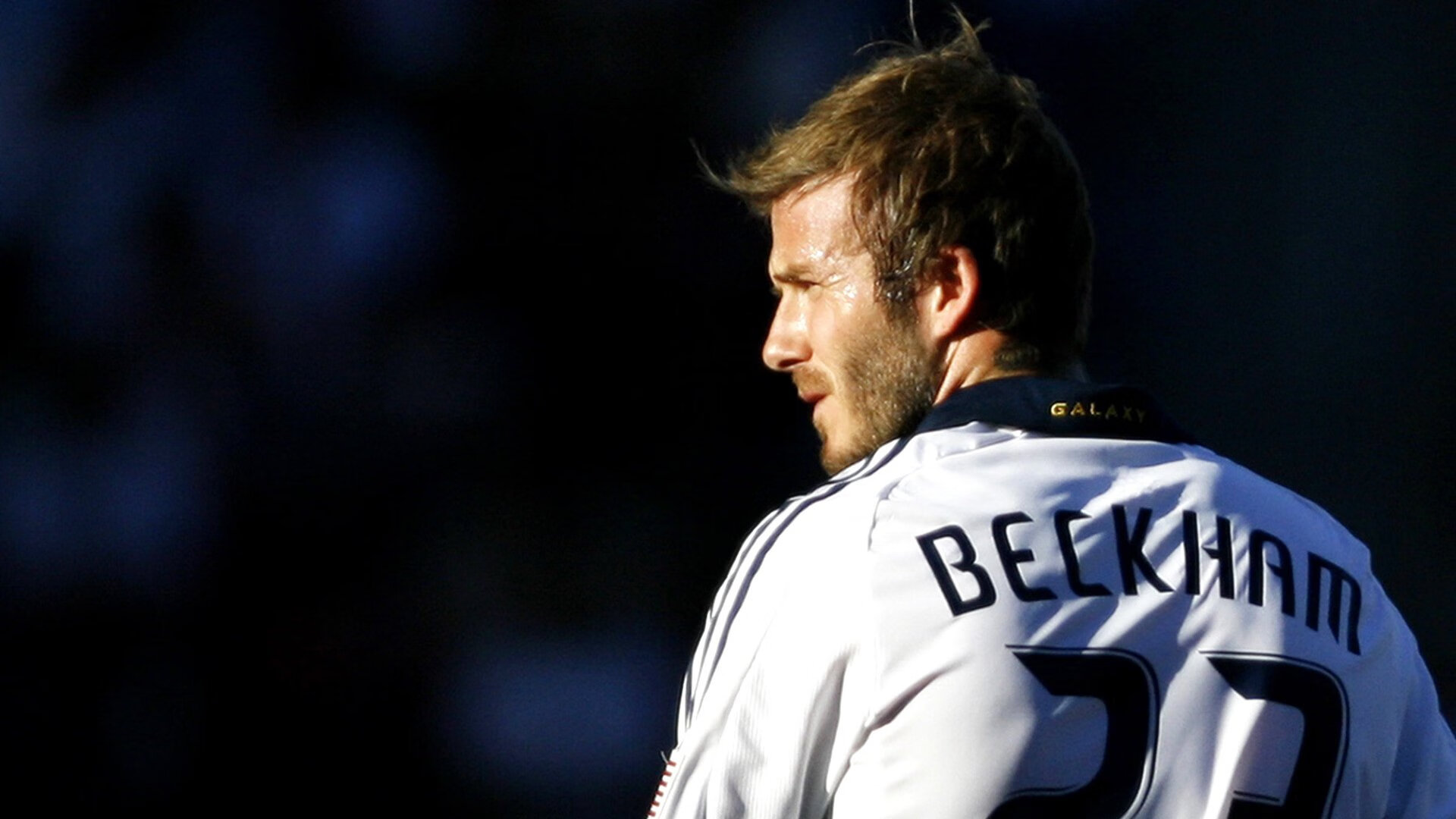 “青训基地引入国际先进设备，打造专业化育人环境”，青训中心是干嘛的