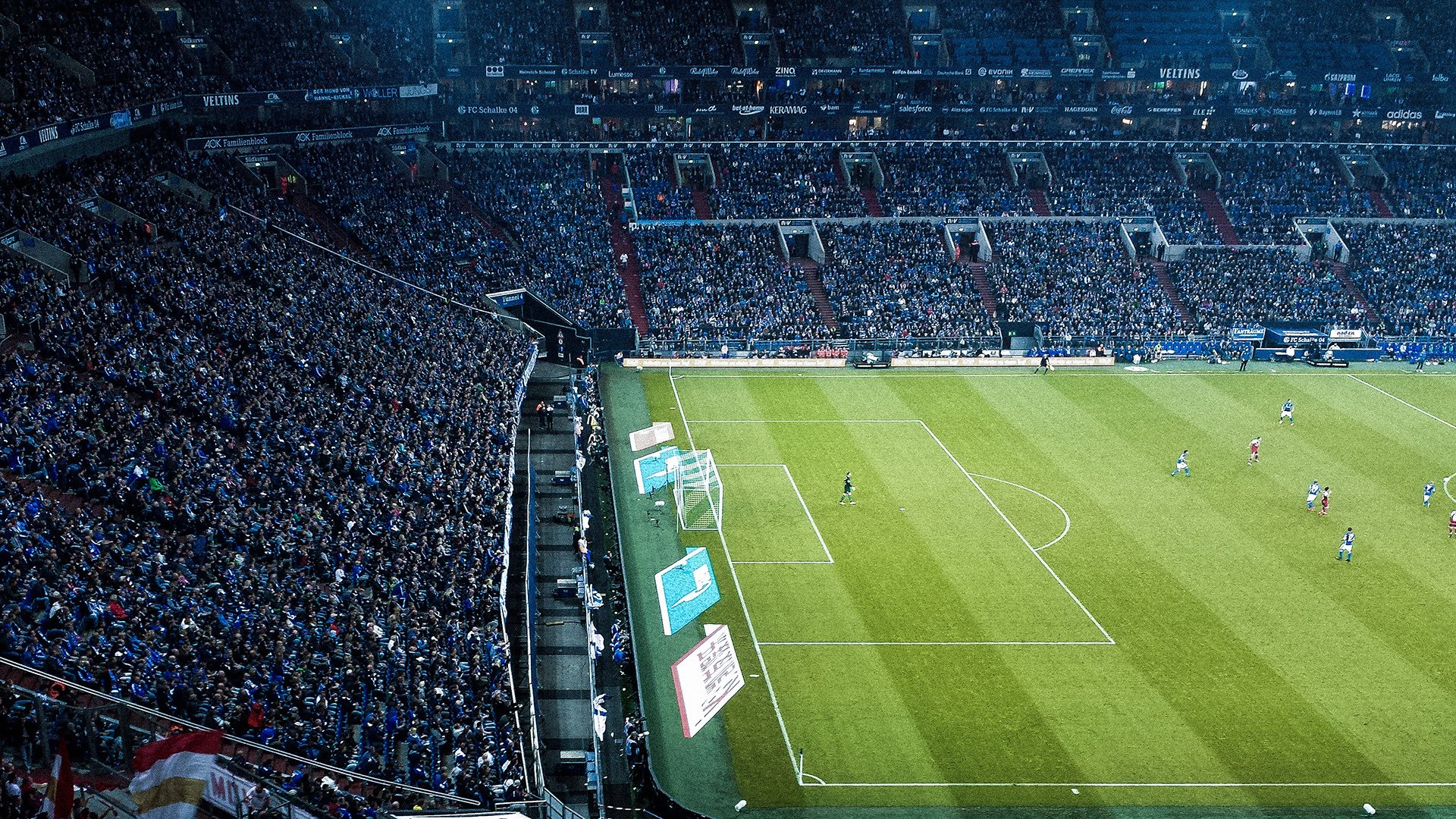 末尾保级区:多支球队陷入“生死战”